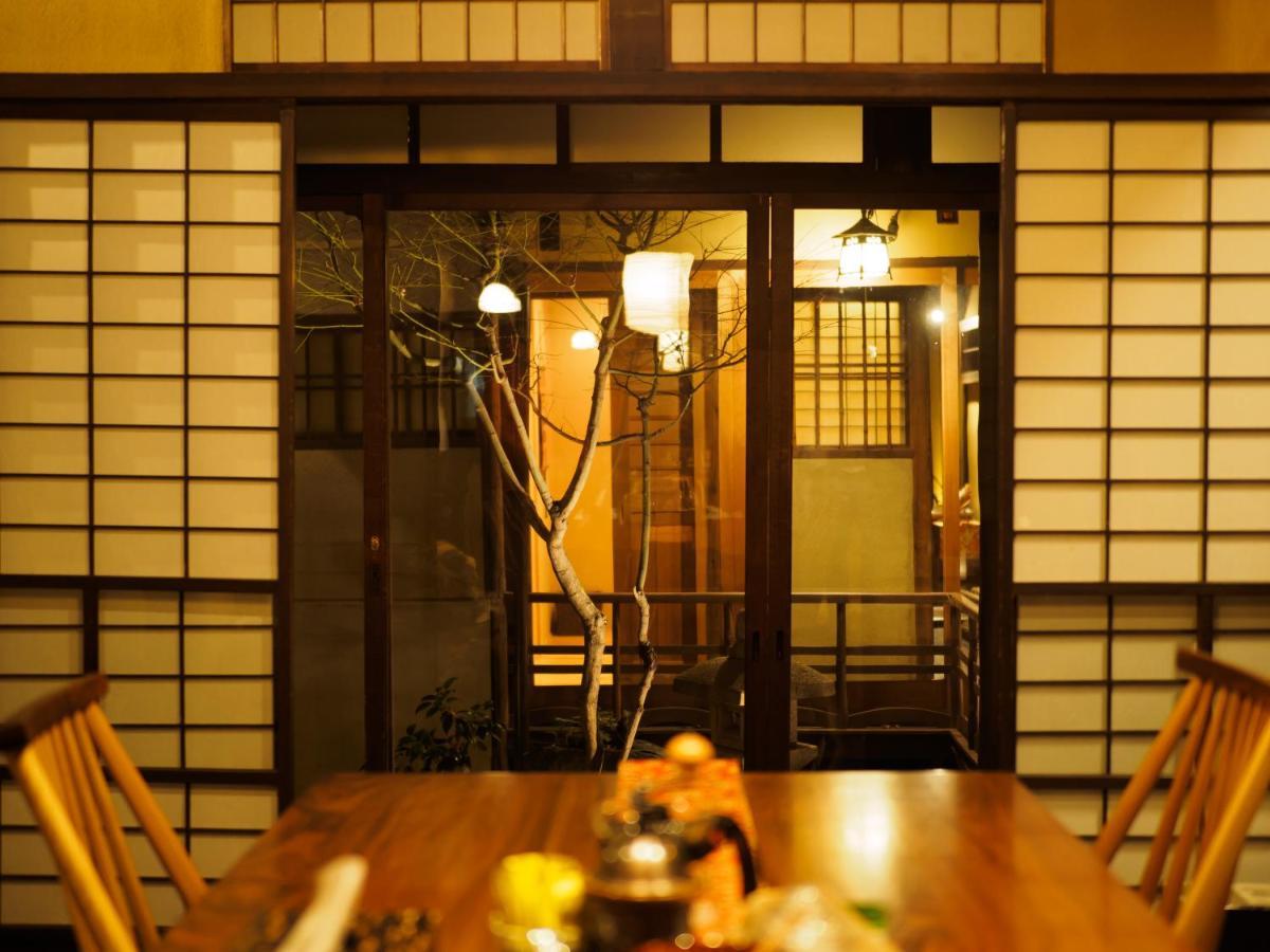 100 Years Old Traditional Kyoto Machiya Townhouse - K'S Villa Bagian luar foto
