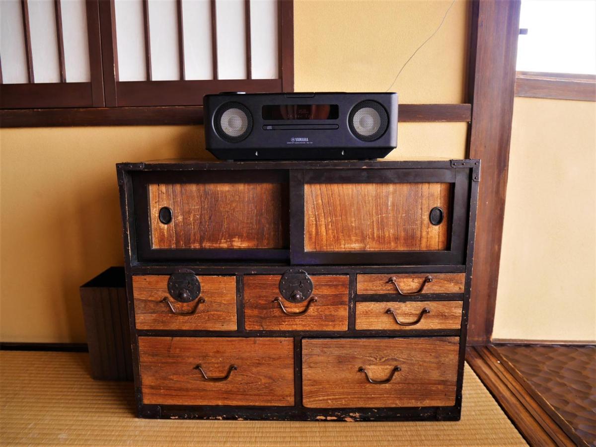 100 Years Old Traditional Kyoto Machiya Townhouse - K'S Villa Bagian luar foto
