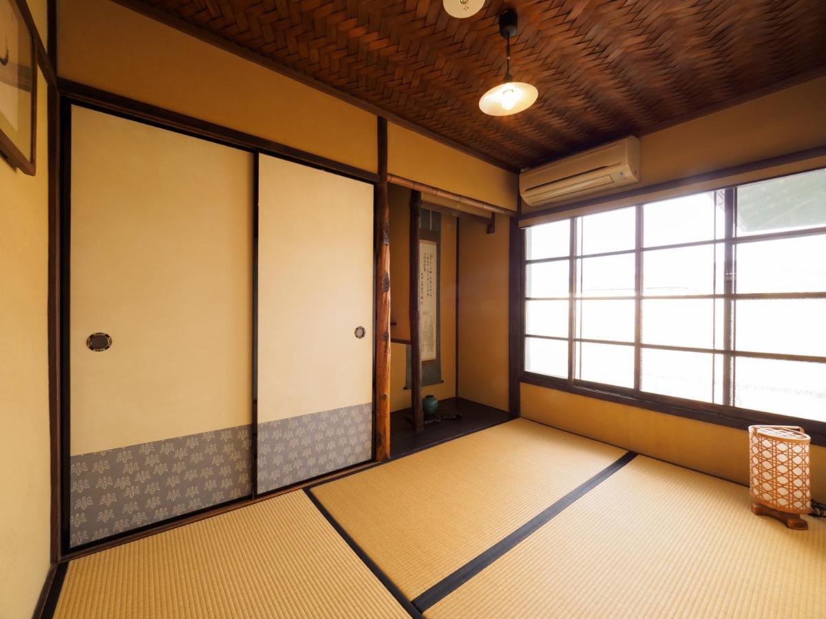 100 Years Old Traditional Kyoto Machiya Townhouse - K'S Villa Bagian luar foto