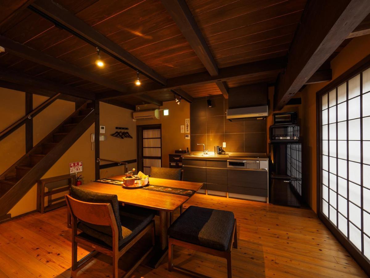 100 Years Old Traditional Kyoto Machiya Townhouse - K'S Villa Bagian luar foto